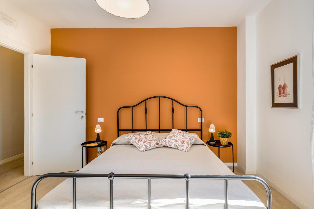 Appartamento Family & Friends With Shared Bathroom *