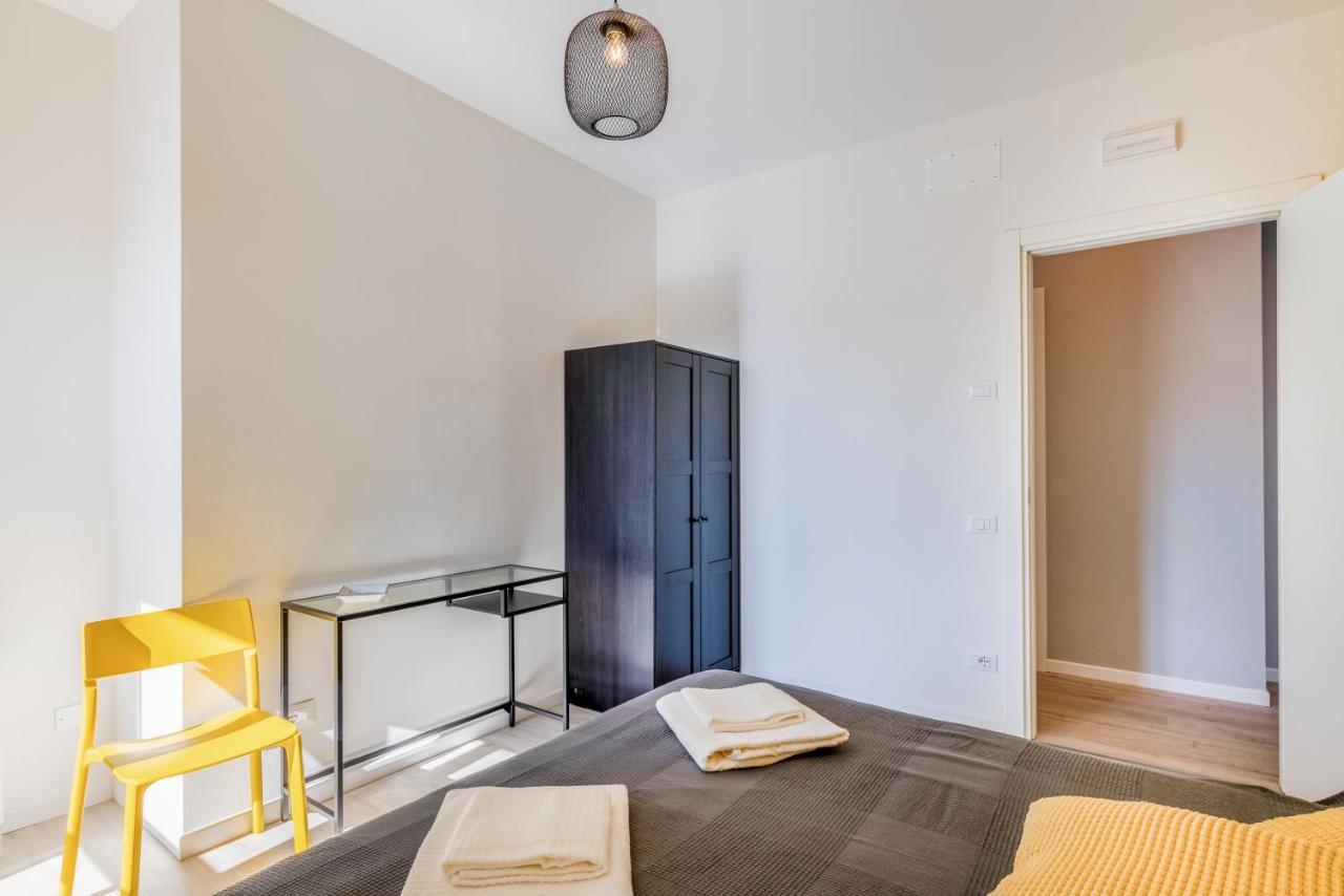 Appartamento Family & Friends With Shared Bathroom